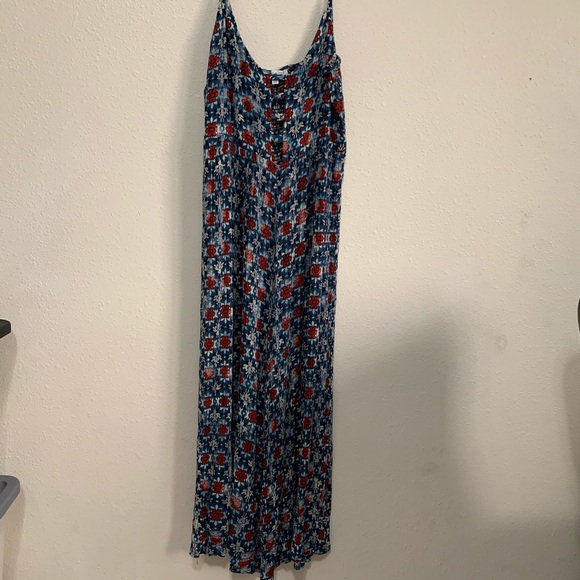 Patrons of Peace | Crop Leg Floral Jumpsuit - Picture 5 of 10